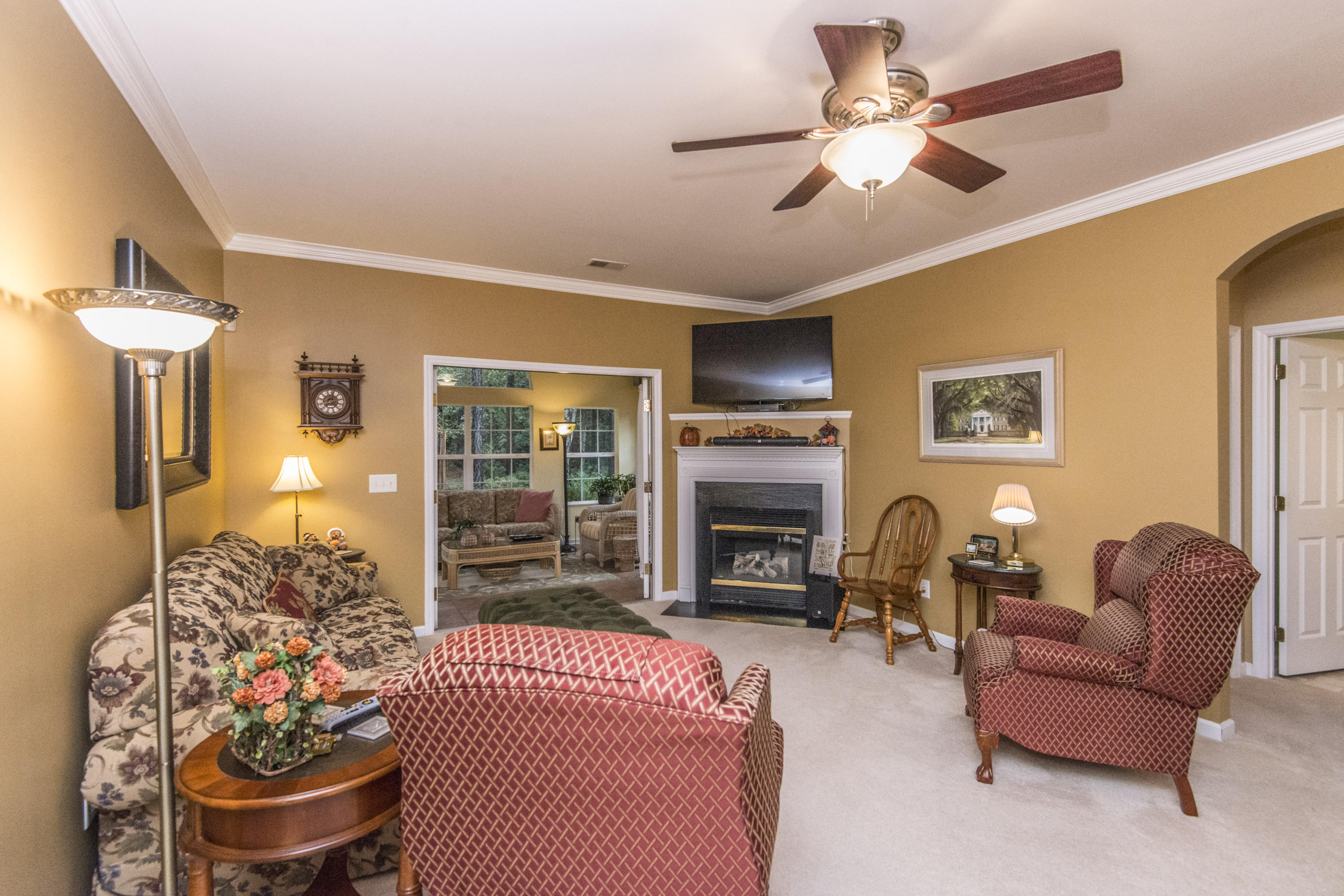 256 Westbrooke Road Summerville, SC 29486 - Photo 3 of 41 _DSC9905
