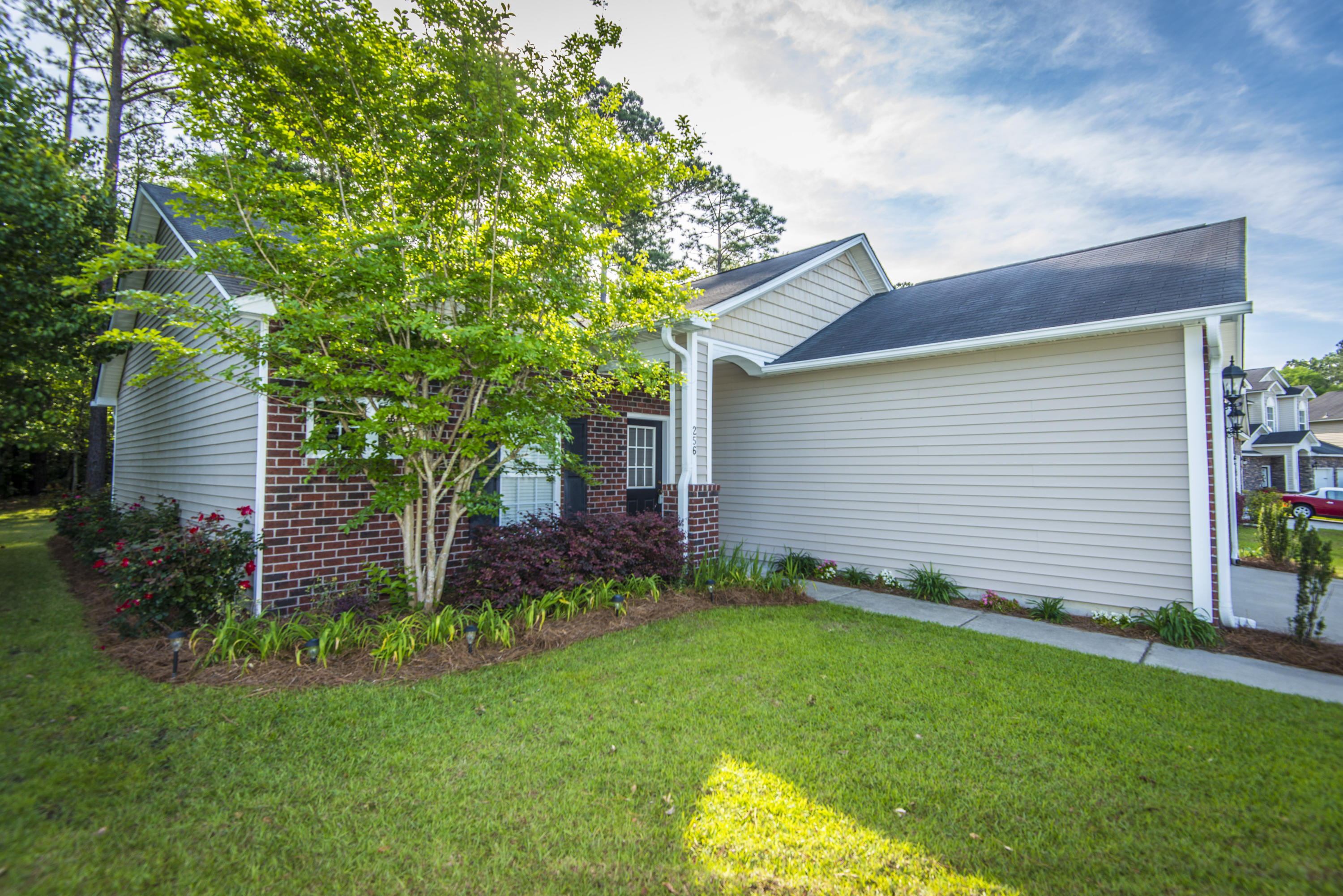 256 Westbrooke Road Summerville, SC 29486 - Photo 41 of 41 _DSC8601