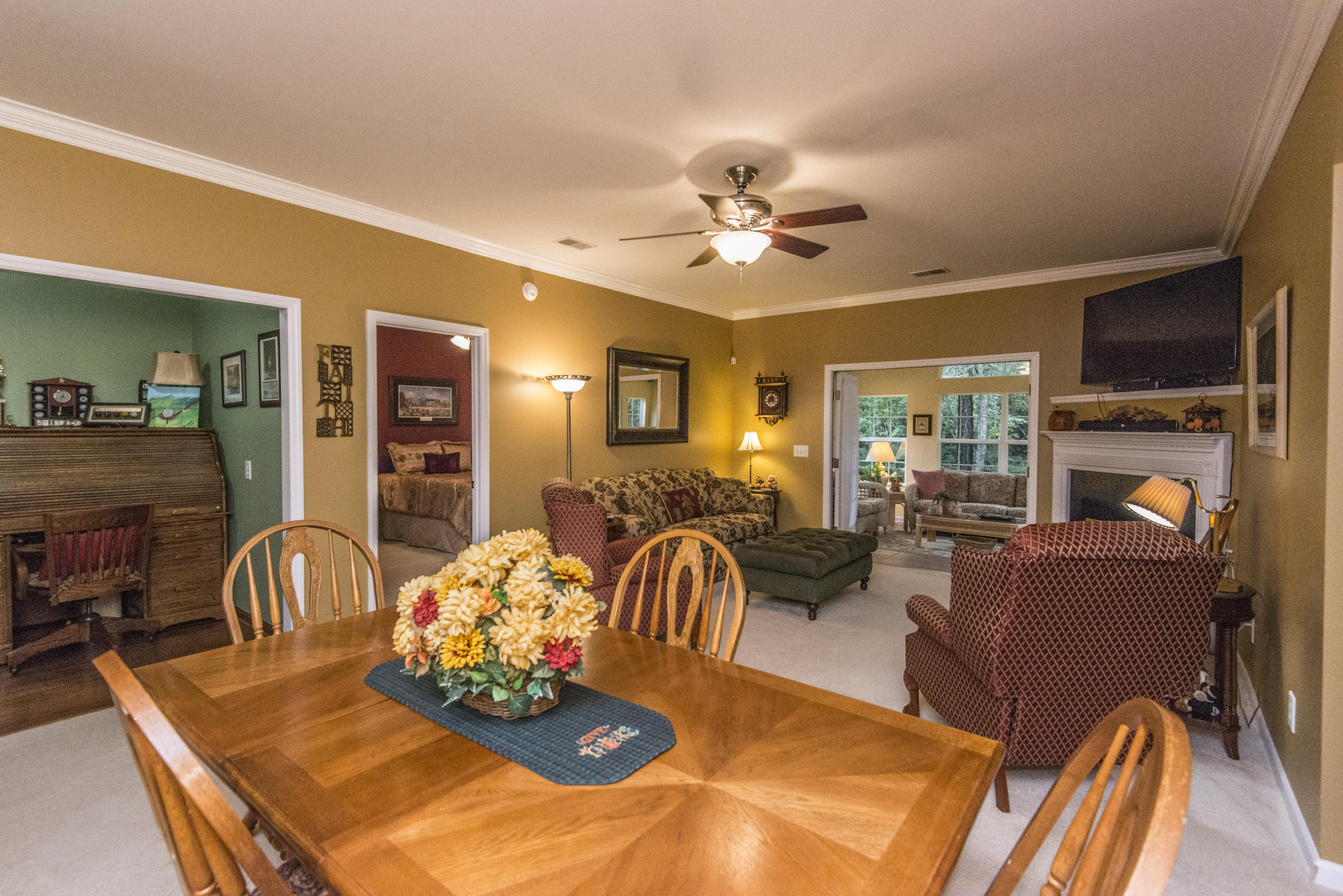 256 Westbrooke Road Summerville, SC 29486 - Photo 7 of 41 _DSC9910