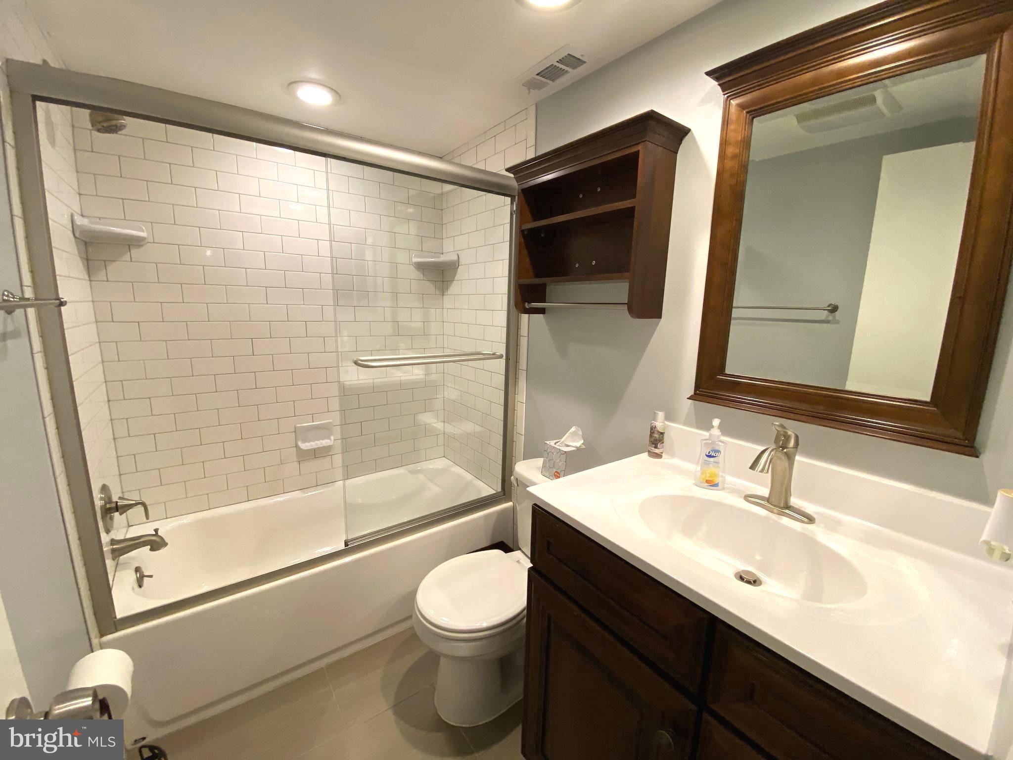 10008 Stedwick Road, Unit 301 Gaithersburg, MD 20886 - Photo 21 of 28 Gallery Image 21
