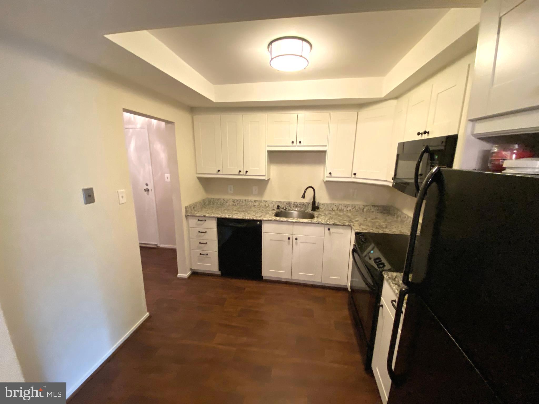 10008 Stedwick Road, Unit 301 Gaithersburg, MD 20886 - Photo 7 of 28 Gallery Image 7