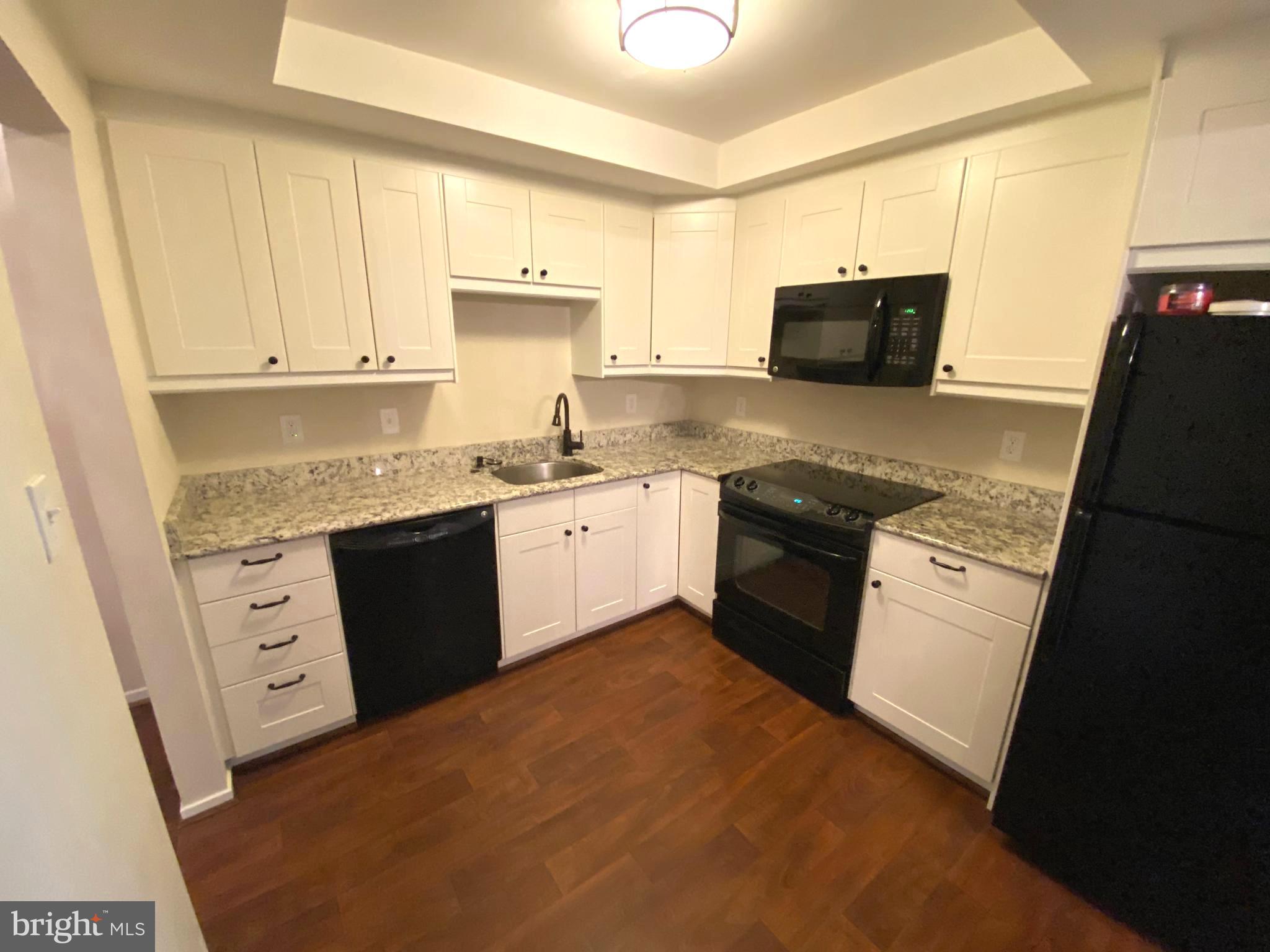 10008 Stedwick Road, Unit 301 Gaithersburg, MD 20886 - Photo 8 of 28 Gallery Image 8
