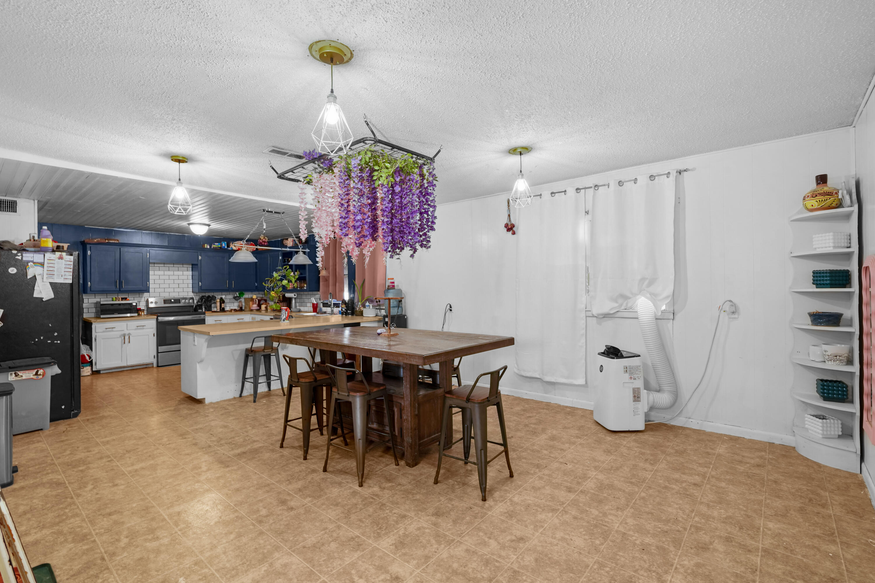 101 Watts Avenue Ralls, TX 79357 - Photo 5 of 28 DSC07678