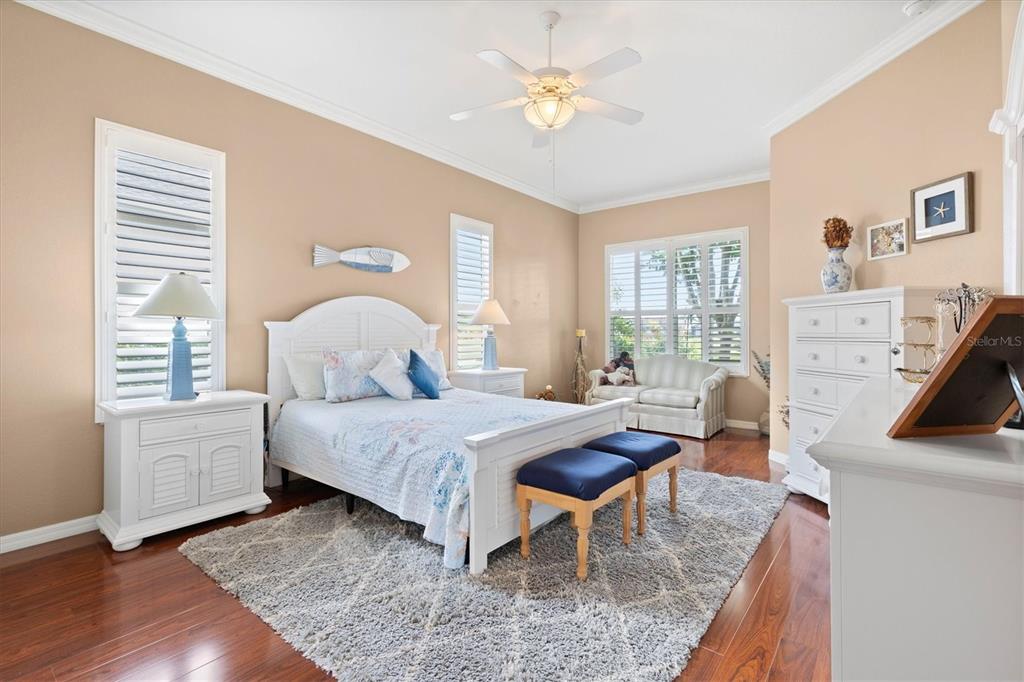 11839 Southeast 173rd Ln Road Summerfield, FL 34491 - Photo 22 of 49 a living room with furniture and a flat screen tv