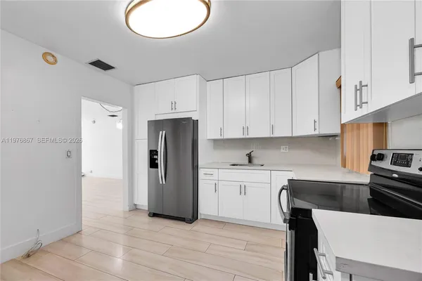 $3,250 | 150 Southwest 58th Avenue, Unit 150, Miami, FL 33144