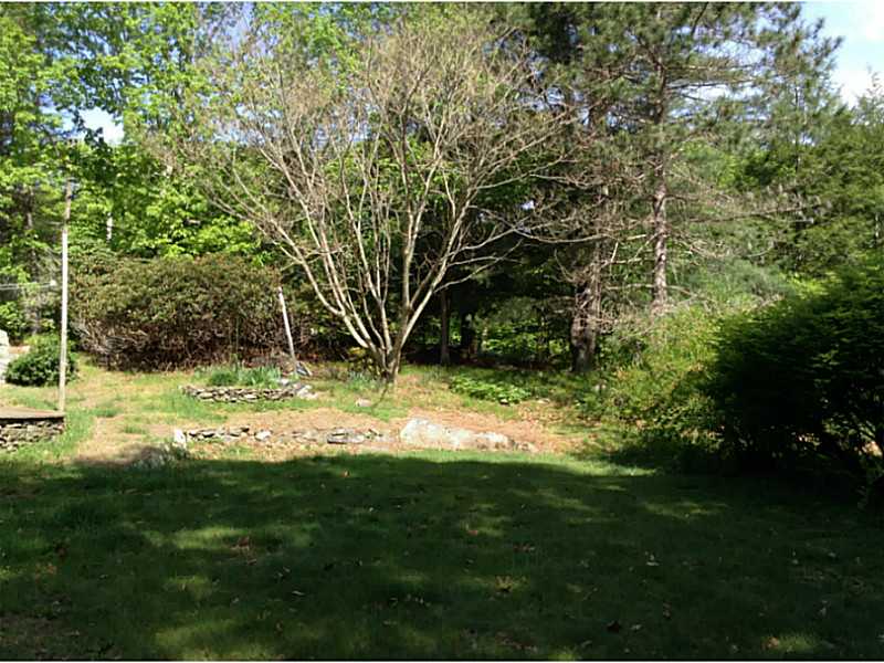 115 Rocky Hill Road Scituate, RI 02857 - Photo 15 of 16 Yard/Garden.