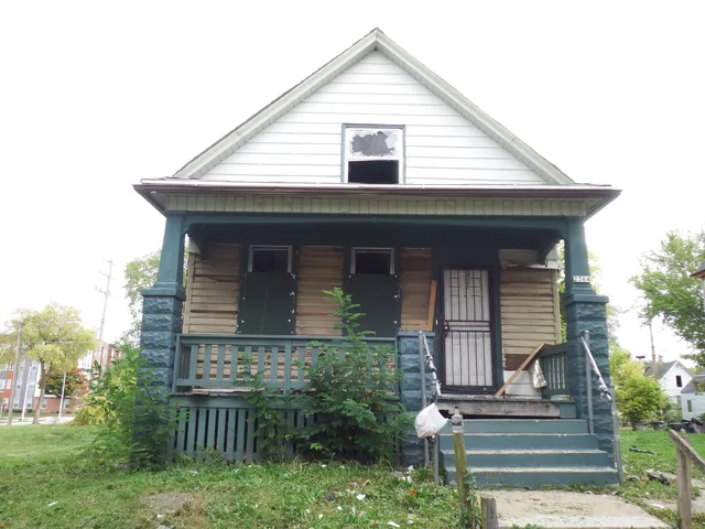 $15,700 | 2364 North 21st Street, Milwaukee, WI 53206