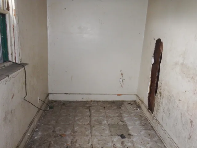 $15,700 | 2364 North 21st Street, Milwaukee, WI 53206