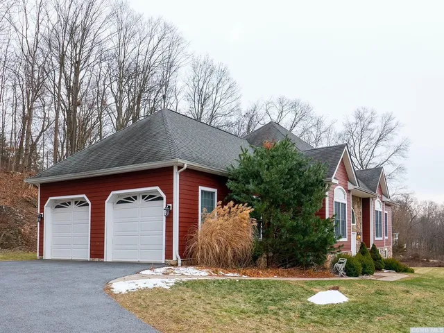 $4,500 | 35 Huyler Drive, Hyde Park, NY 12538