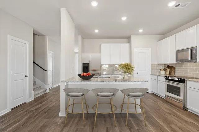 $369,990 | 6215 Arabella Pr Drive, Richmond, TX 77469