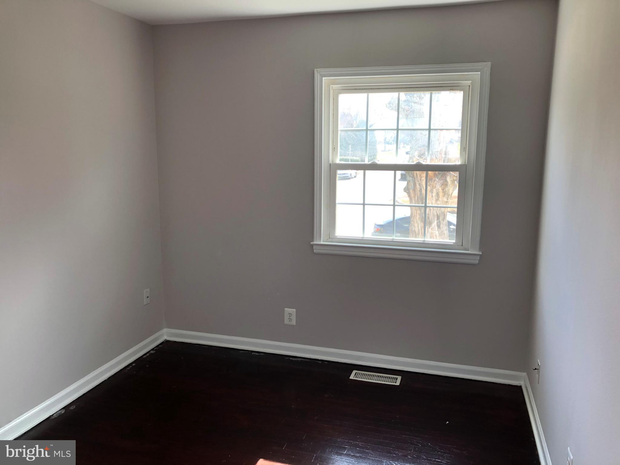 119 North Cypress Road Sterling, VA 20164 - Photo 11 of 28 Bedroom