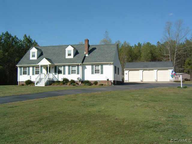 10125 Courthouse Road Dinwiddie, VA 23841 - Photo 1 of 6 Exterior Front