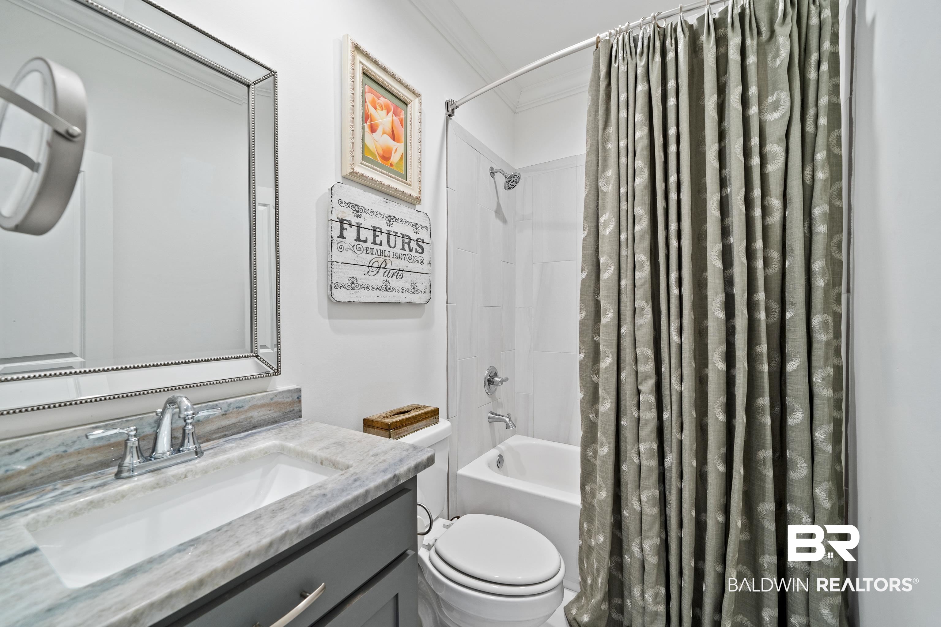 500 Fortune Drive Fairhope, AL 36532 - Photo 27 of 59 Guest bath