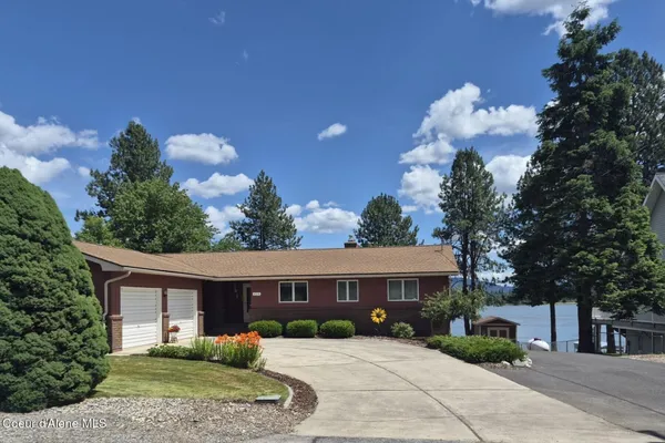 $1,450,000 | 419 Campbell Point Road, Laclede, ID 83841