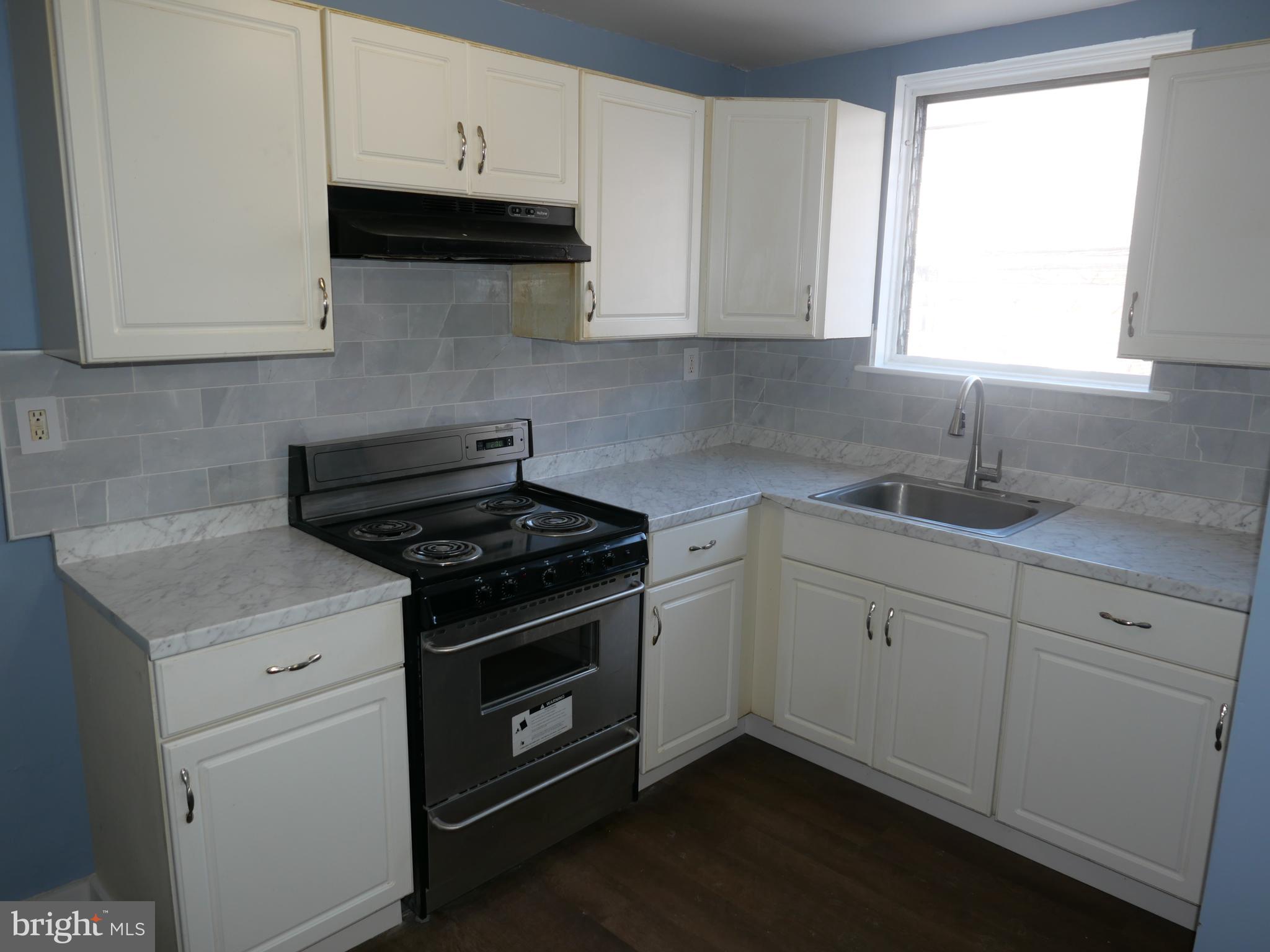 43 Springton Road Upper Darby, PA 19082 - Photo 8 of 23 Kitchen
