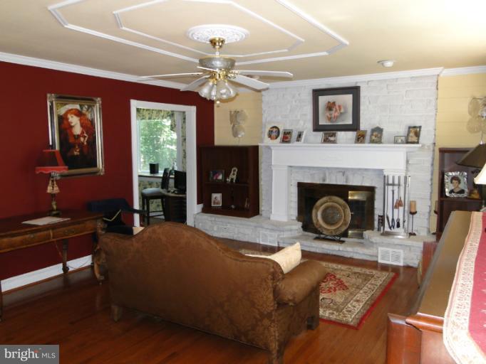 7302 Family Acres Road Hanover, MD 21076 - Photo 12 of 23 Interior (General)