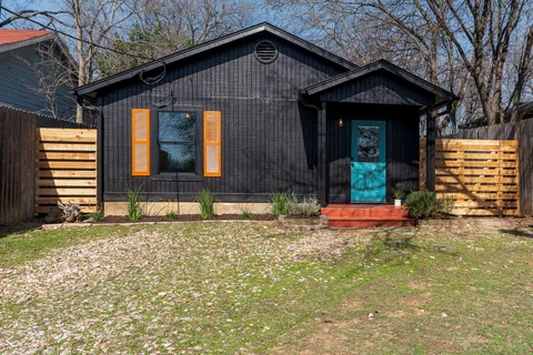 $415,000 | 912 1/2 East 50th Street, Austin, TX 78751