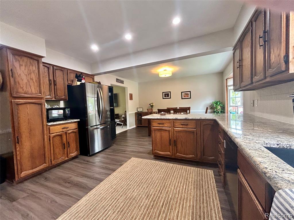 5143 North Georgetown Road Grand Blanc, MI 48439 - Photo 8 of 46 Gallery Image 8