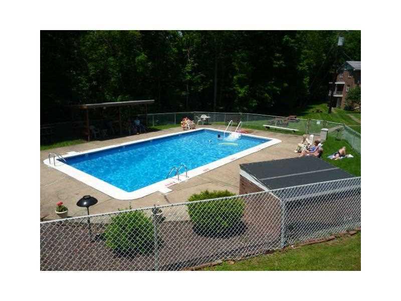 201 Coraopolis Road, Unit 14 Coraopolis, PA 15108 - Photo 4 of 13 Other.