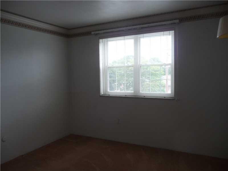 201 Coraopolis Road, Unit 14 Coraopolis, PA 15108 - Photo 9 of 13 Master Bedroom.