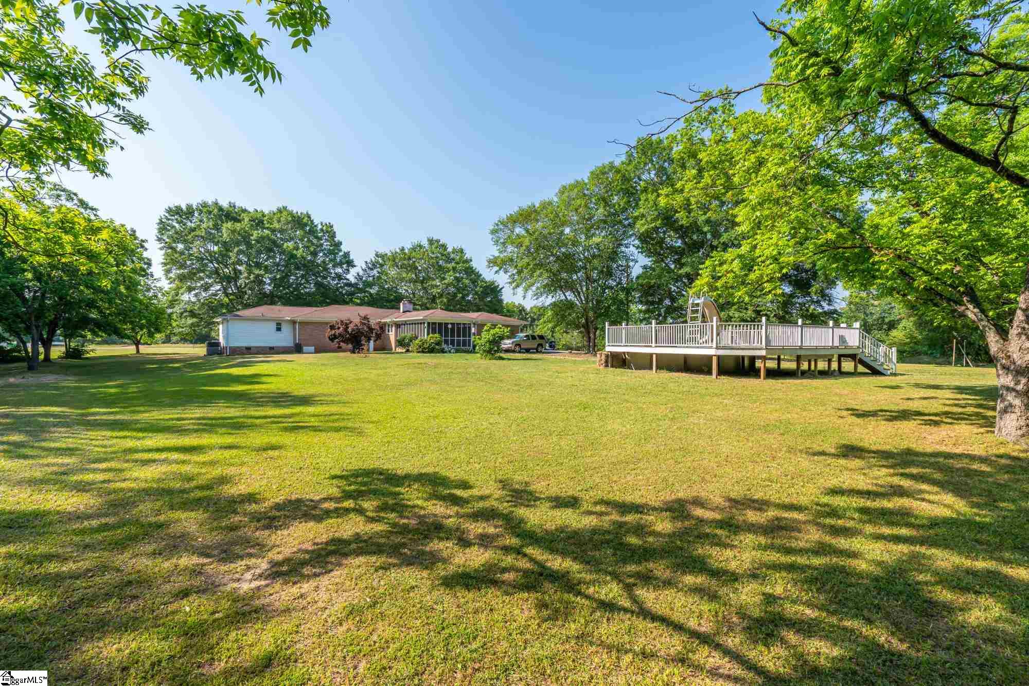 529 Cassell Road Liberty, SC 29657 - Photo 7 of 32