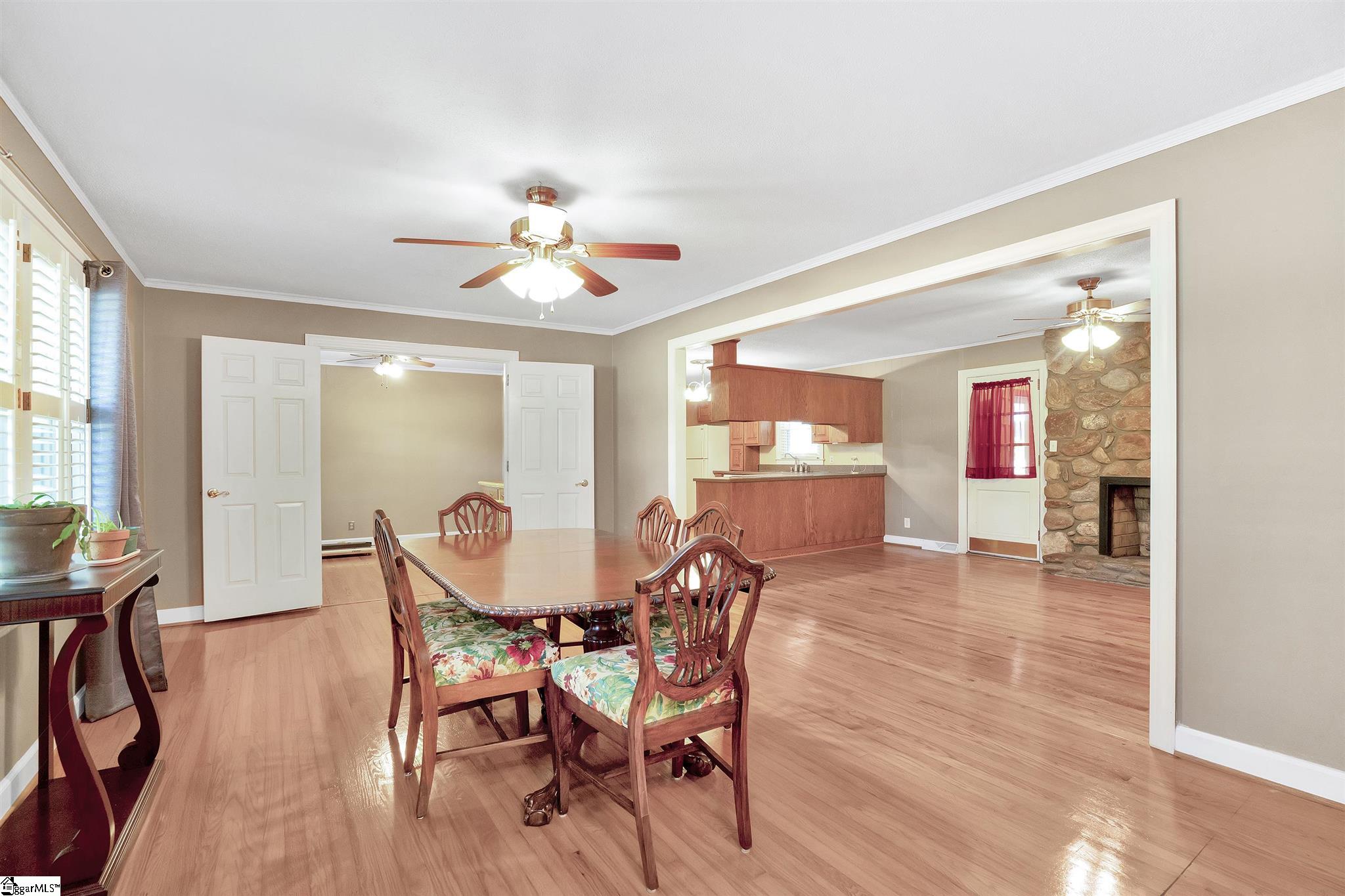 529 Cassell Road Liberty, SC 29657 - Photo 9 of 32