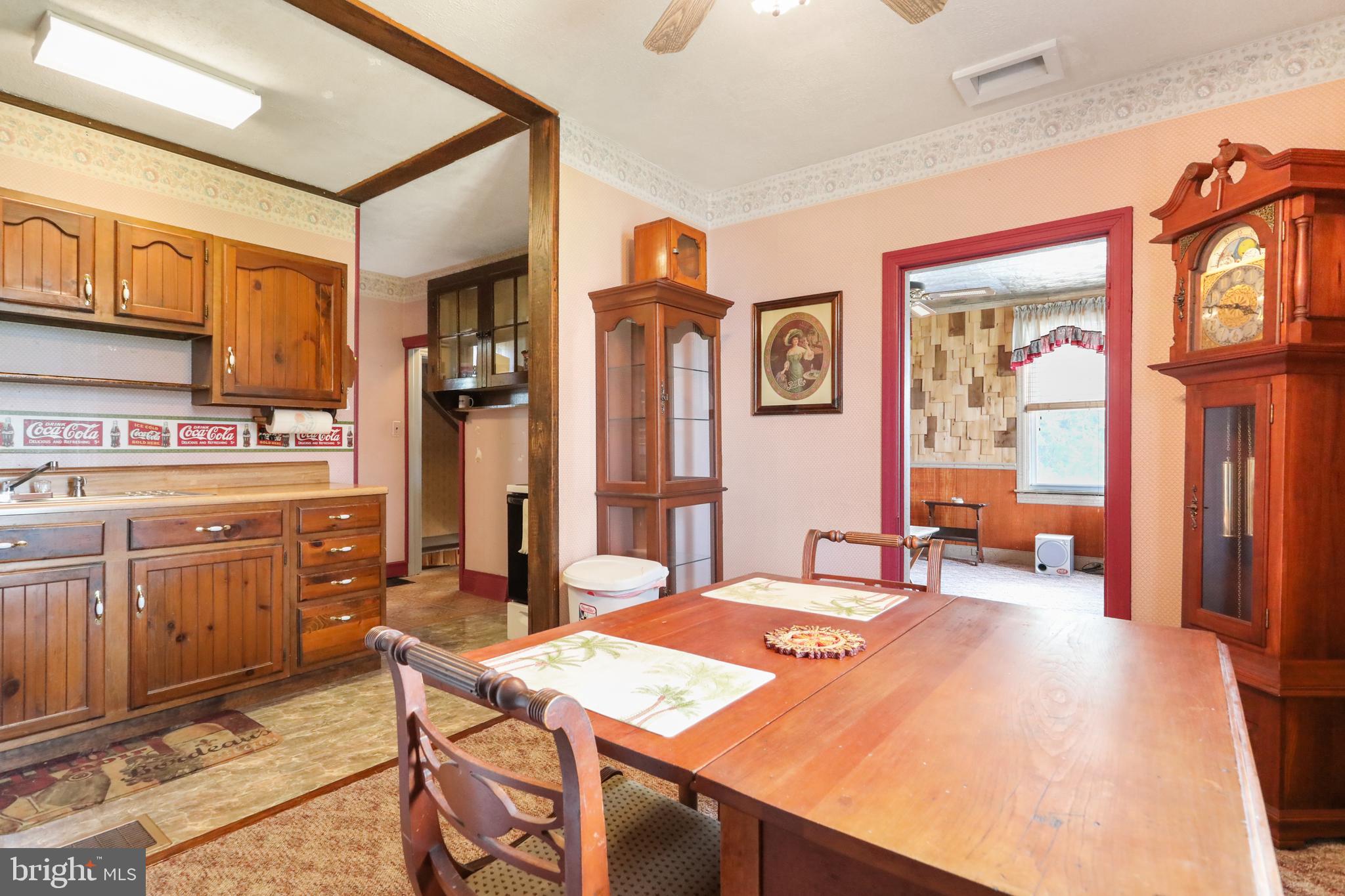 14306 Barkdoll Road Smithsburg, MD 21783 - Photo 22 of 55 Dining room/kitchen combo