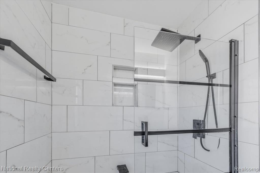 18051 Reed Street Melvindale, MI 48122 - Photo 14 of 35