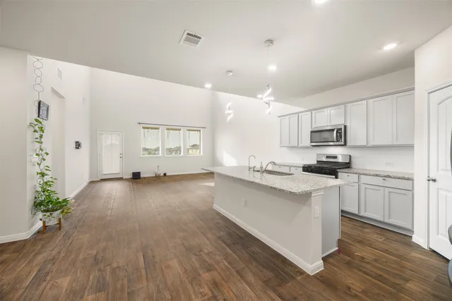 $2,550 | 413 Emerald Cove, Georgetown, TX 78626