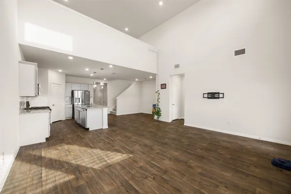 $2,450 | 413 Emerald Cove, Georgetown, TX 78626