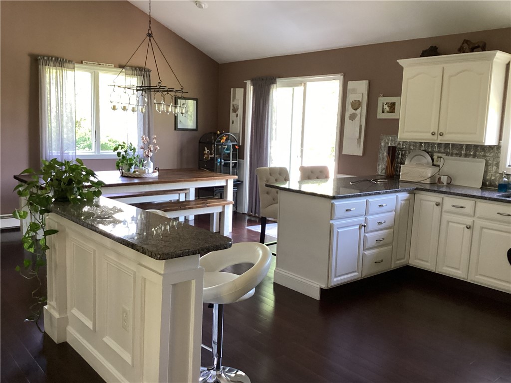 7 Taylor Road Johnston, RI 02919 - Photo 13 of 49