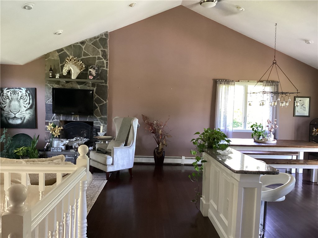 7 Taylor Road Johnston, RI 02919 - Photo 25 of 49