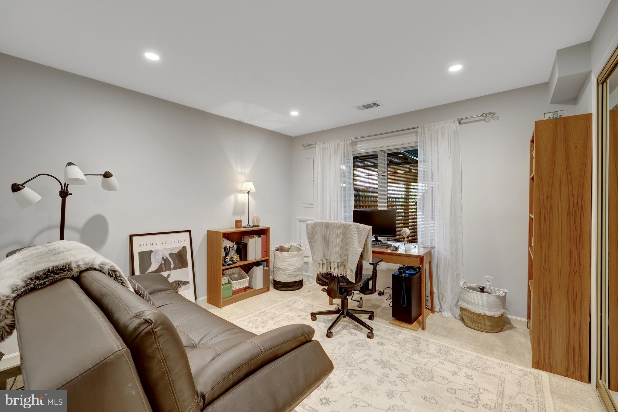 11122 Lakespray Way Reston, VA 20191 - Photo 60 of 77 The lower level also includes Bedroom #4.