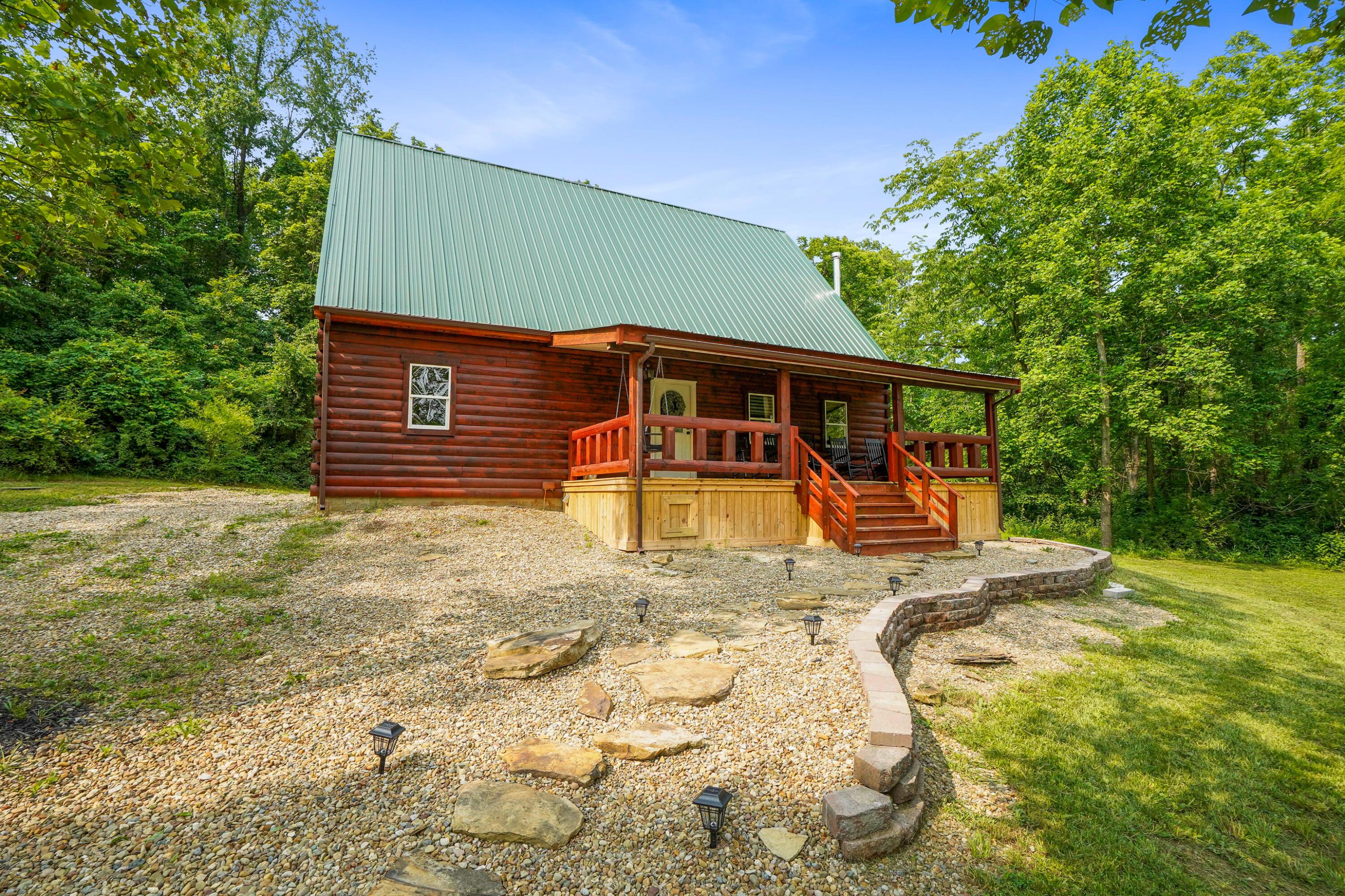 36933 Maysville-Greendale Road Logan, OH 43138 - Photo 9 of 51 DSC06733