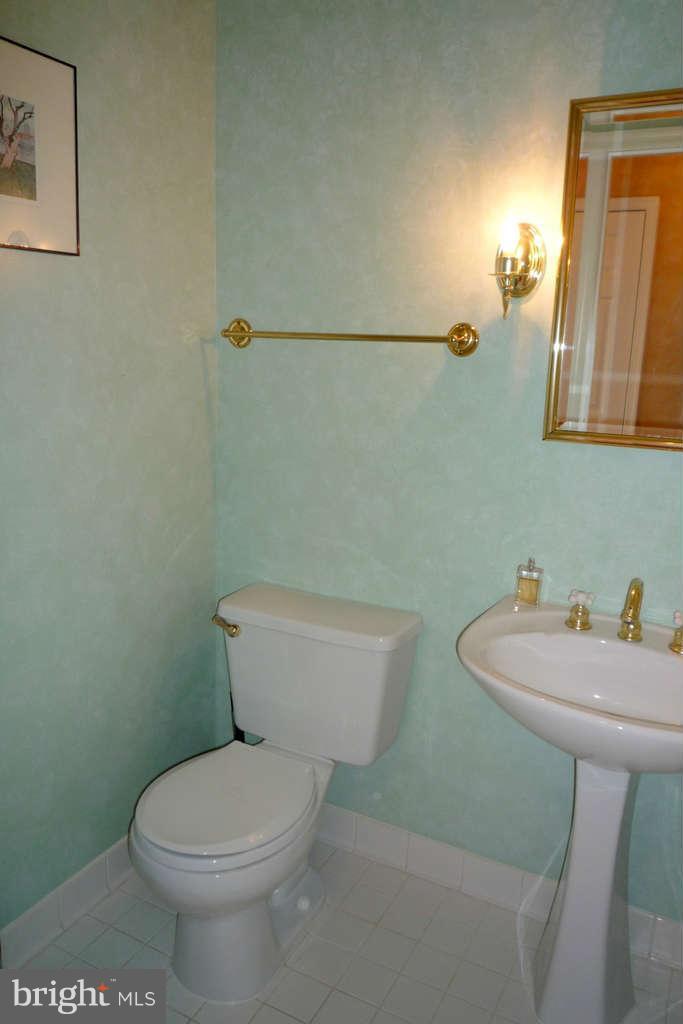 10391 Wetherburn Road Woodstock, MD 21163 - Photo 14 of 30 1st Floor Half Bath