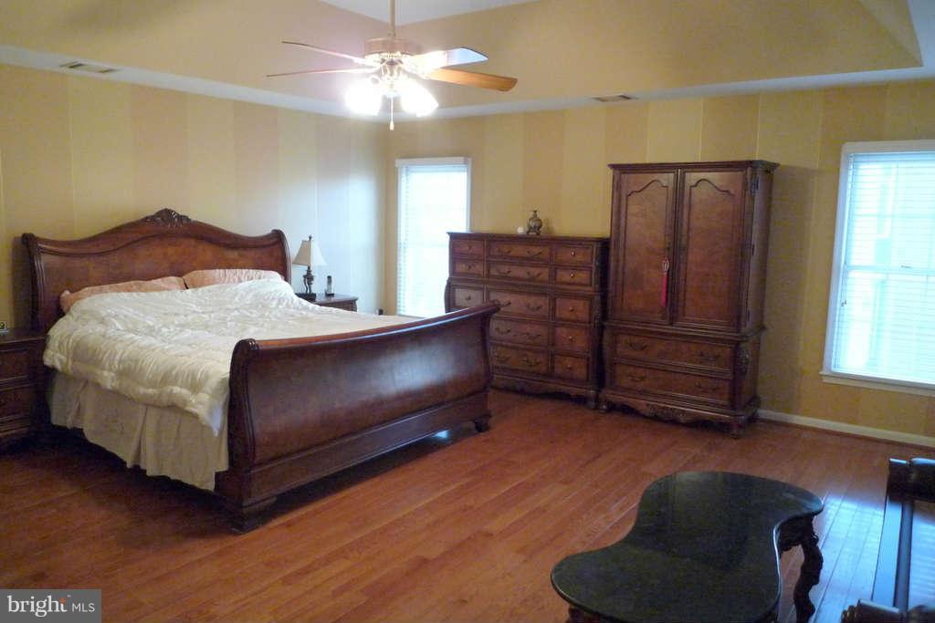 10391 Wetherburn Road Woodstock, MD 21163 - Photo 17 of 30 Bedroom (Master)