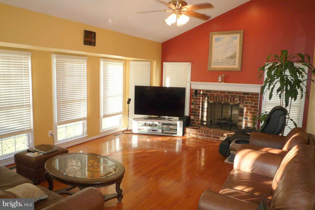 10391 Wetherburn Road Woodstock, MD 21163 - Photo 8 of 30 Family Room