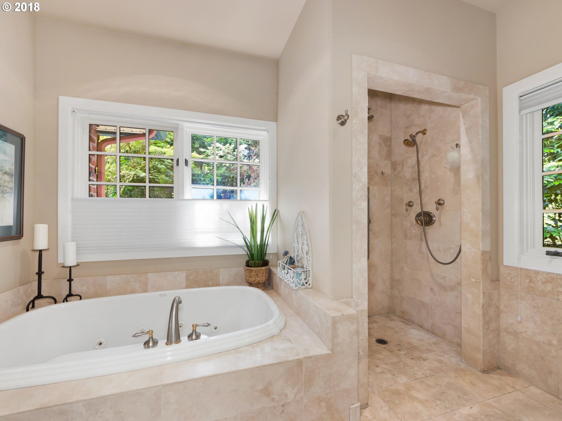 4260 Southwest Charming Way Portland, OR 97225 - Photo 18 of 32 Bathroom, Attached