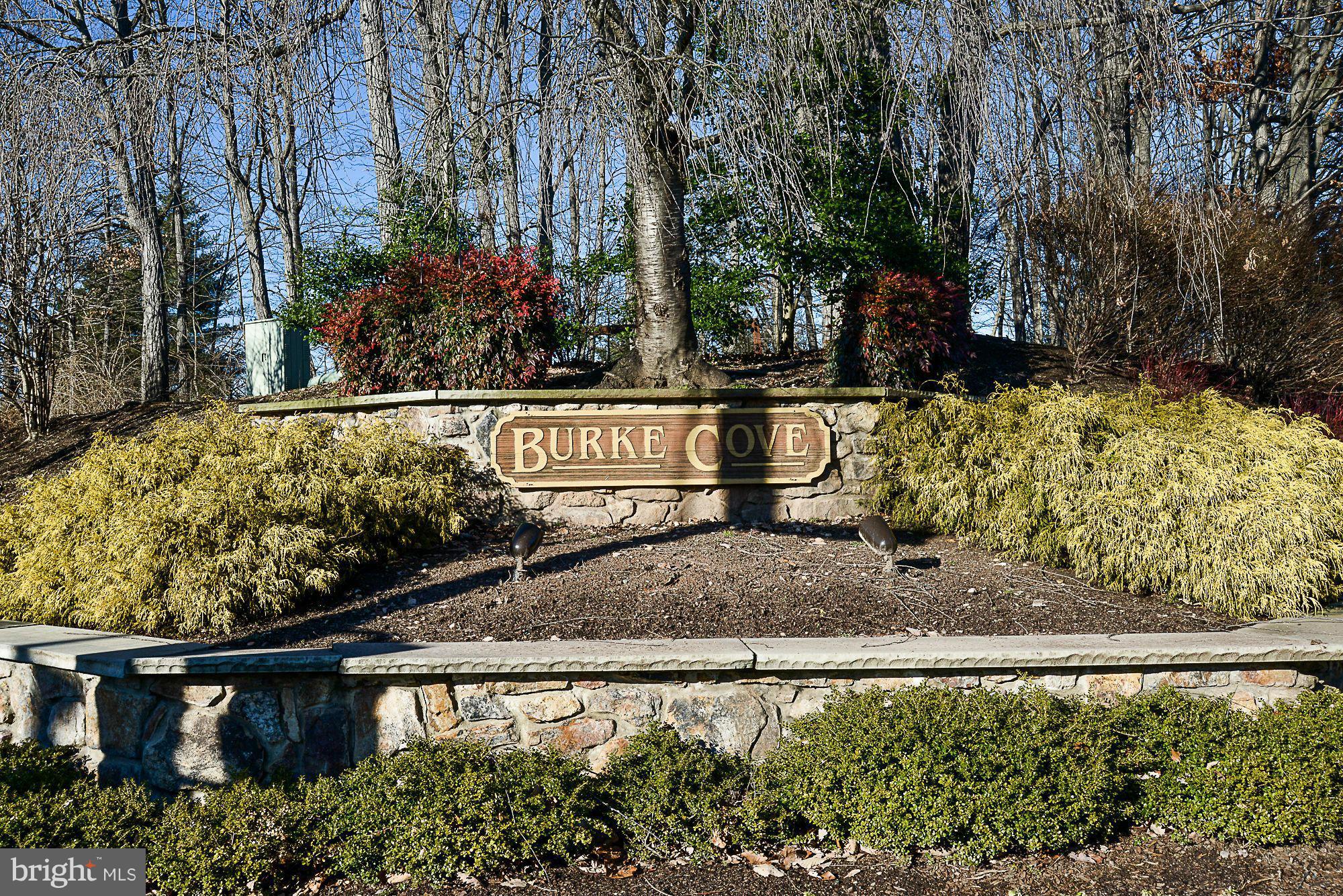 5932 Cove Landing Road, Unit 201D Burke, VA 22015 - Photo 21 of 24
