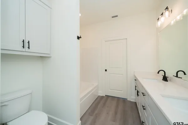 $229,900 | 390 Alexander Street, Kilgore, TX 75662