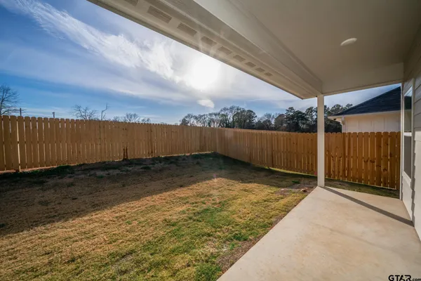 $229,900 | 390 Alexander Street, Kilgore, TX 75662