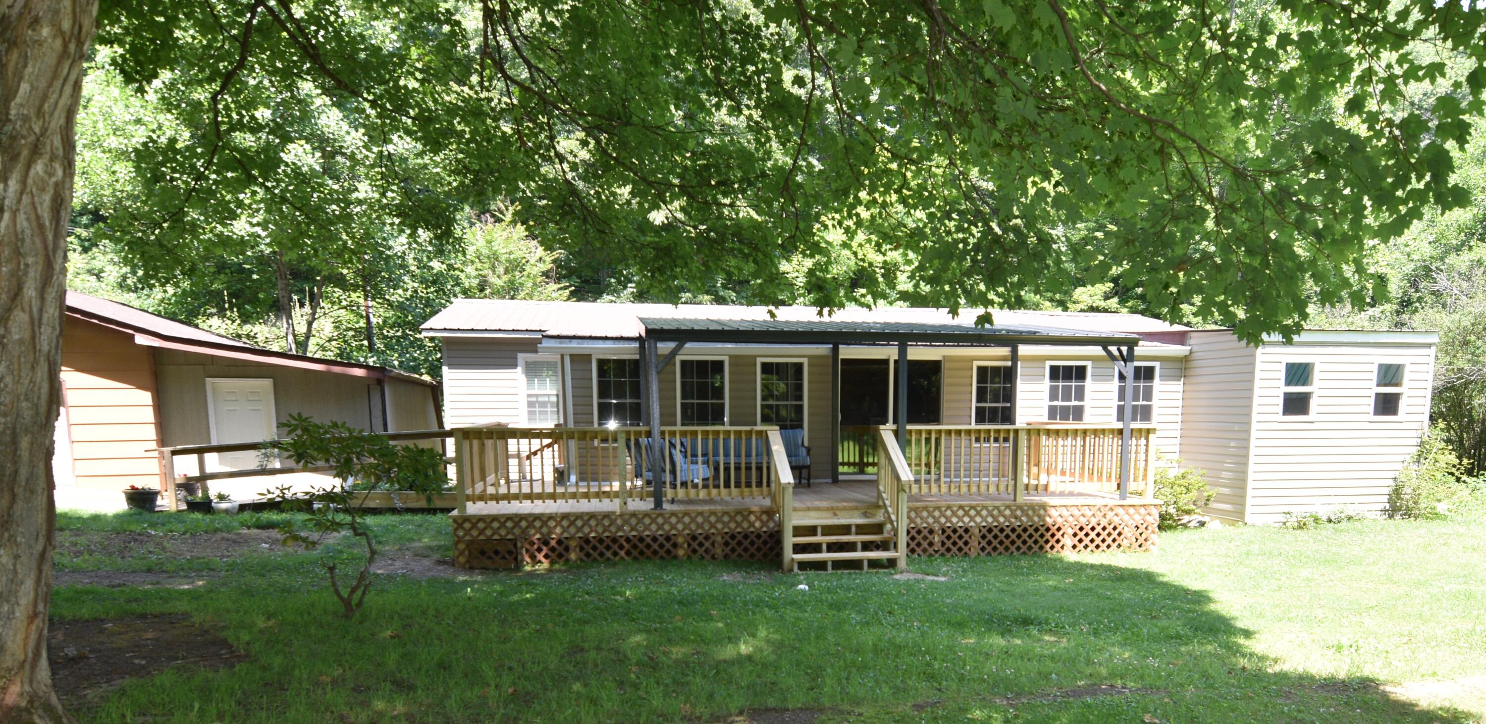 Front of House Main Photo