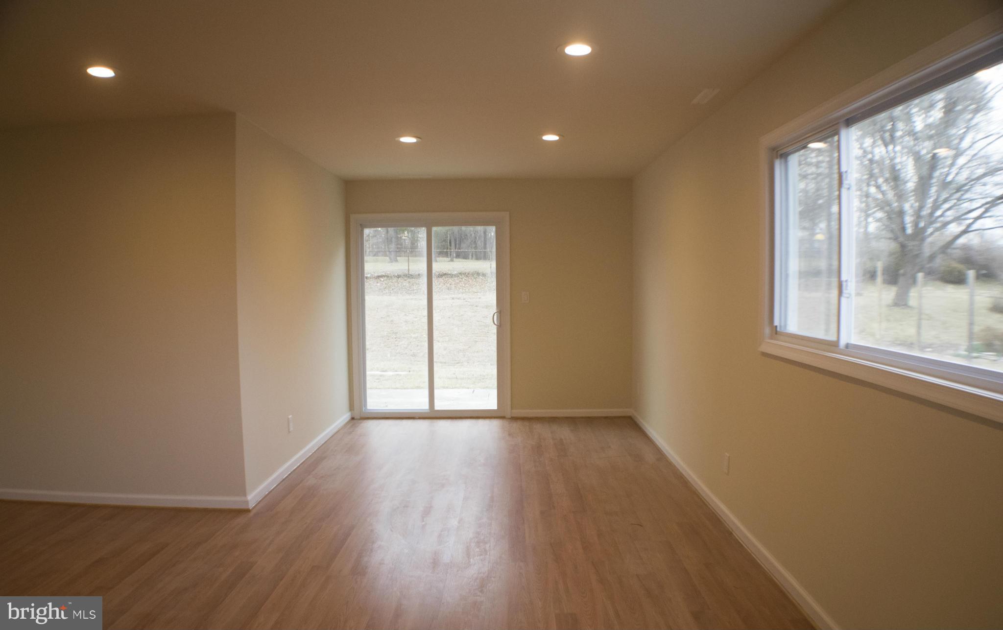 1932 Winder Road Baltimore, MD 21244 - Photo 8 of 18 Interior (General)