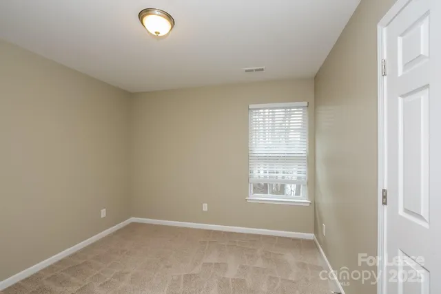 $2,105 | 1934 Summit Ridge Lane, Kannapolis, NC 28083