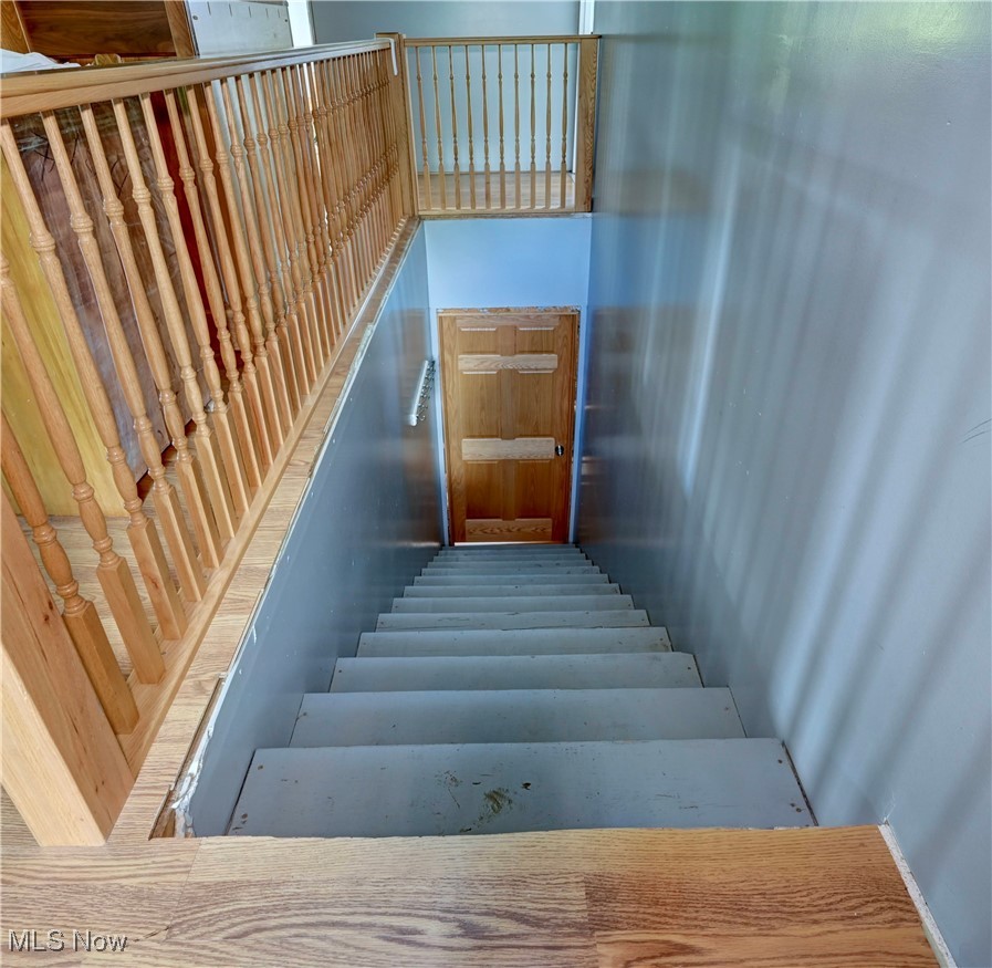 91240 Kilgore Ridge Road Scio, OH 43988 - Photo 26 of 43 View of stairway