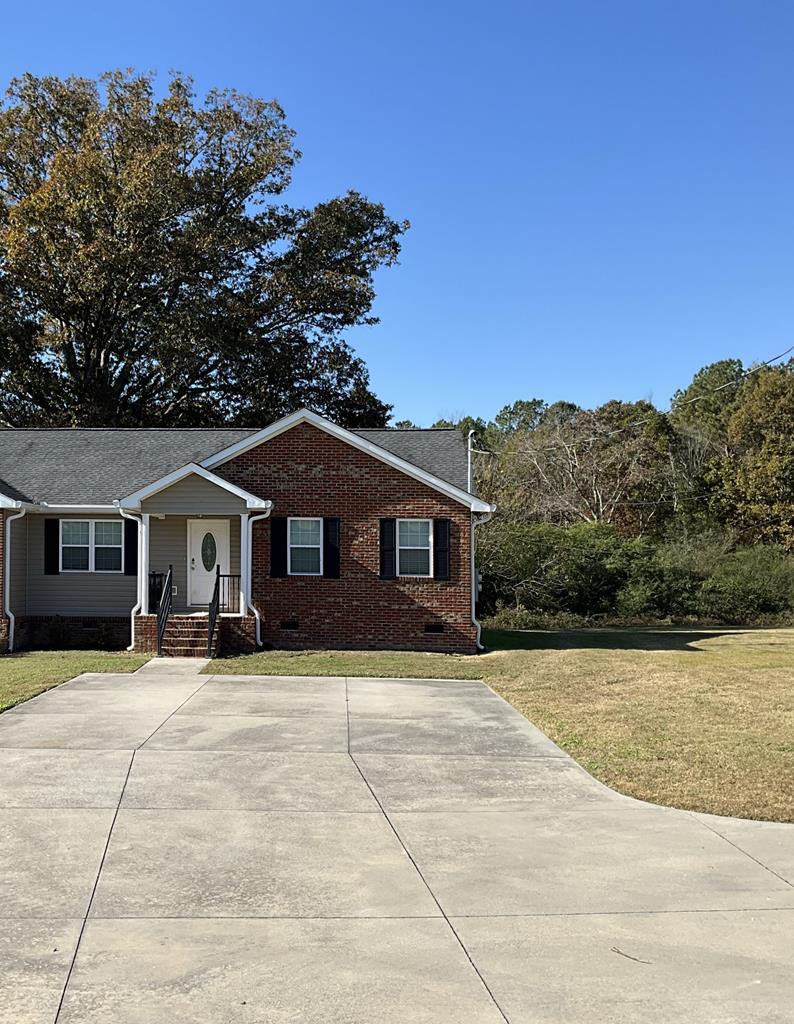 2661 Deep Springs Road Northeast Dalton, GA 30721 - Photo 2 of 11 Gallery Image 2
