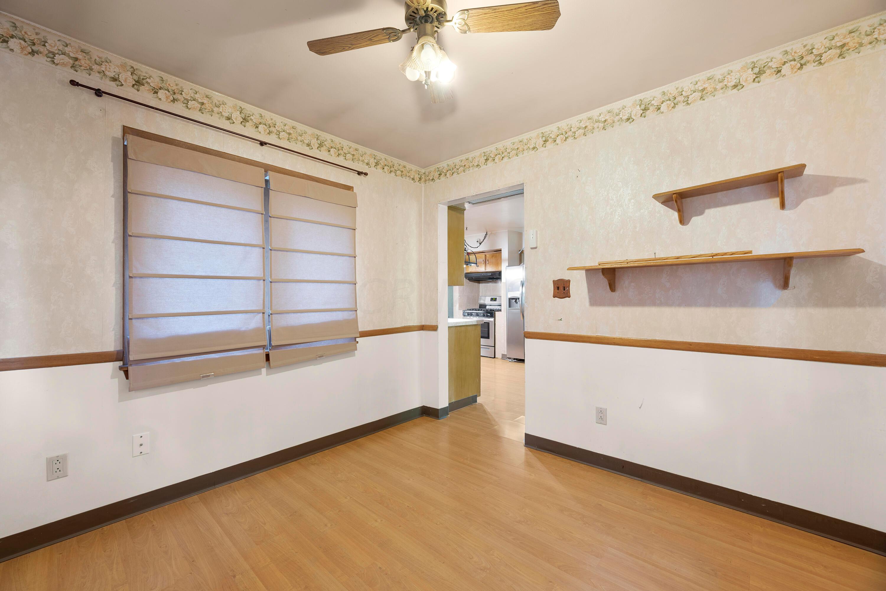 222 South Harding Road Columbus, OH 43209 - Photo 15 of 55 MAR_0054