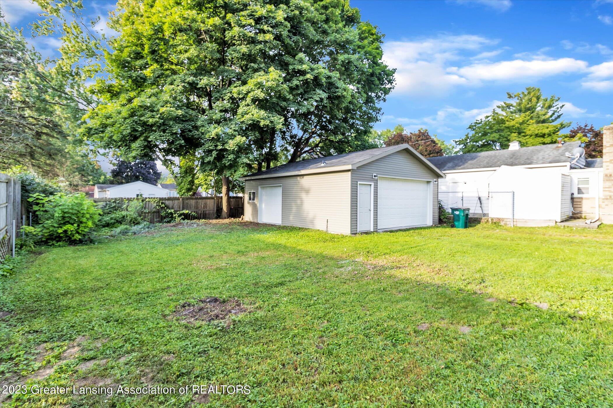 511 West Holmes Road Lansing, MI 48910 - Photo 35 of 36 35-511-W-Holmes-Rd-WindowStill-Real-Esta
