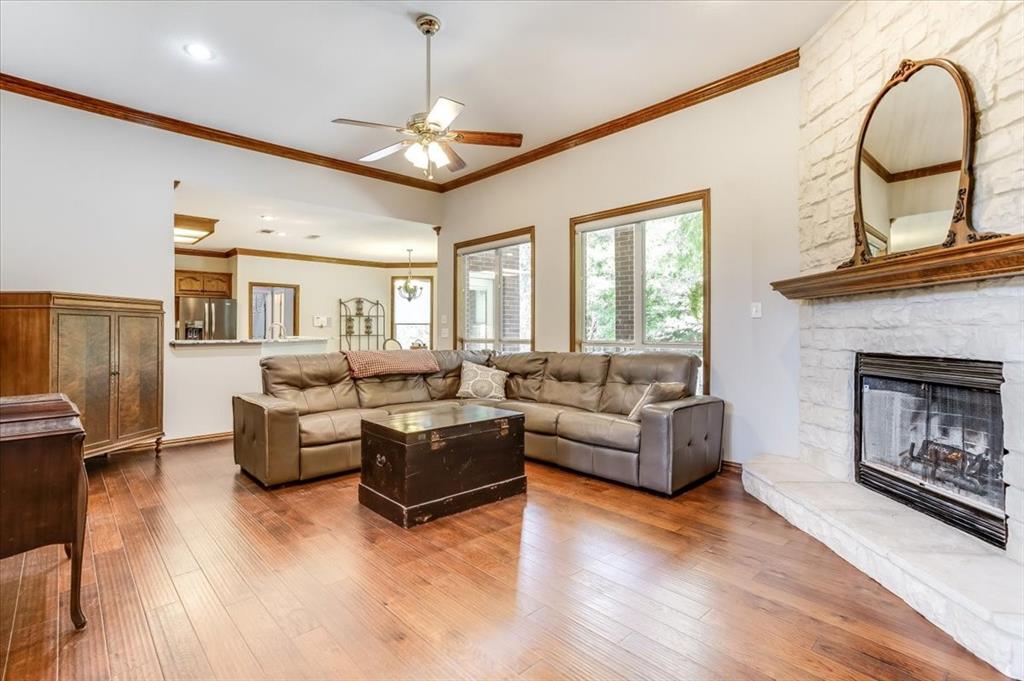 3025 Keri Lane Midlothian, TX 76065 - Photo 8 of 27