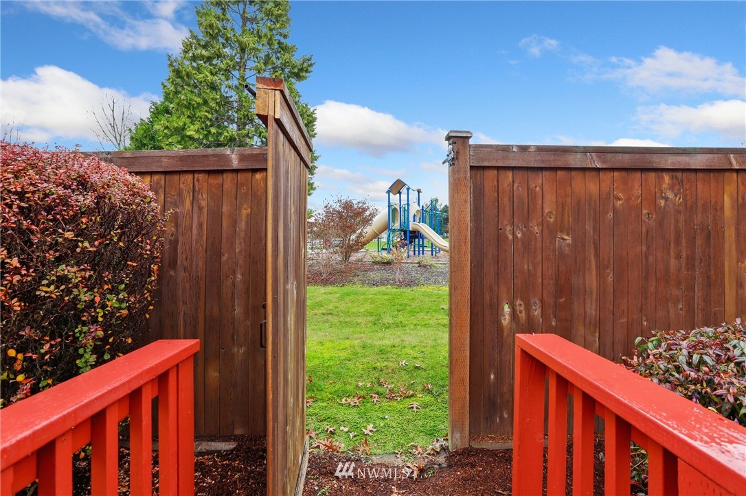 20329 Corbridge Road Southeast Monroe, WA 98272 - Photo 33 of 38 a balcony view with a garden